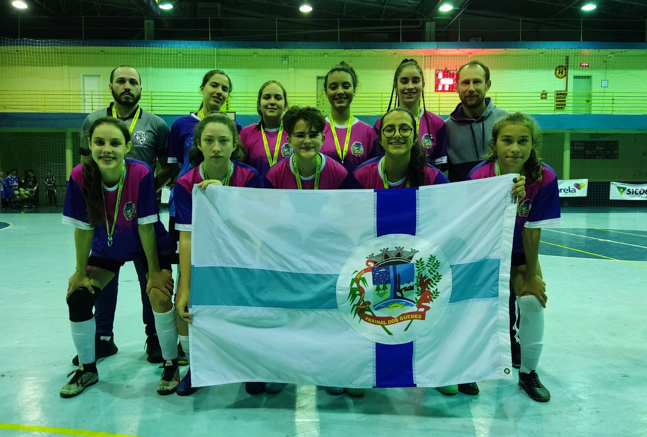 Equipe de Futsal Feminino de Faxinal dos Guedes é Vice campeã