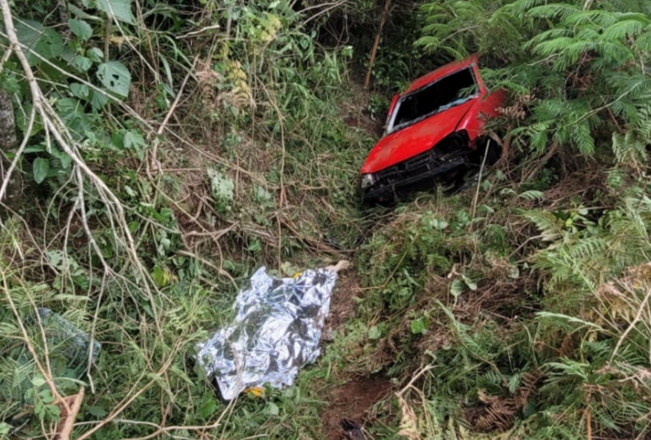 Condutor morre após saída de pista na SC-480, em São Domingos