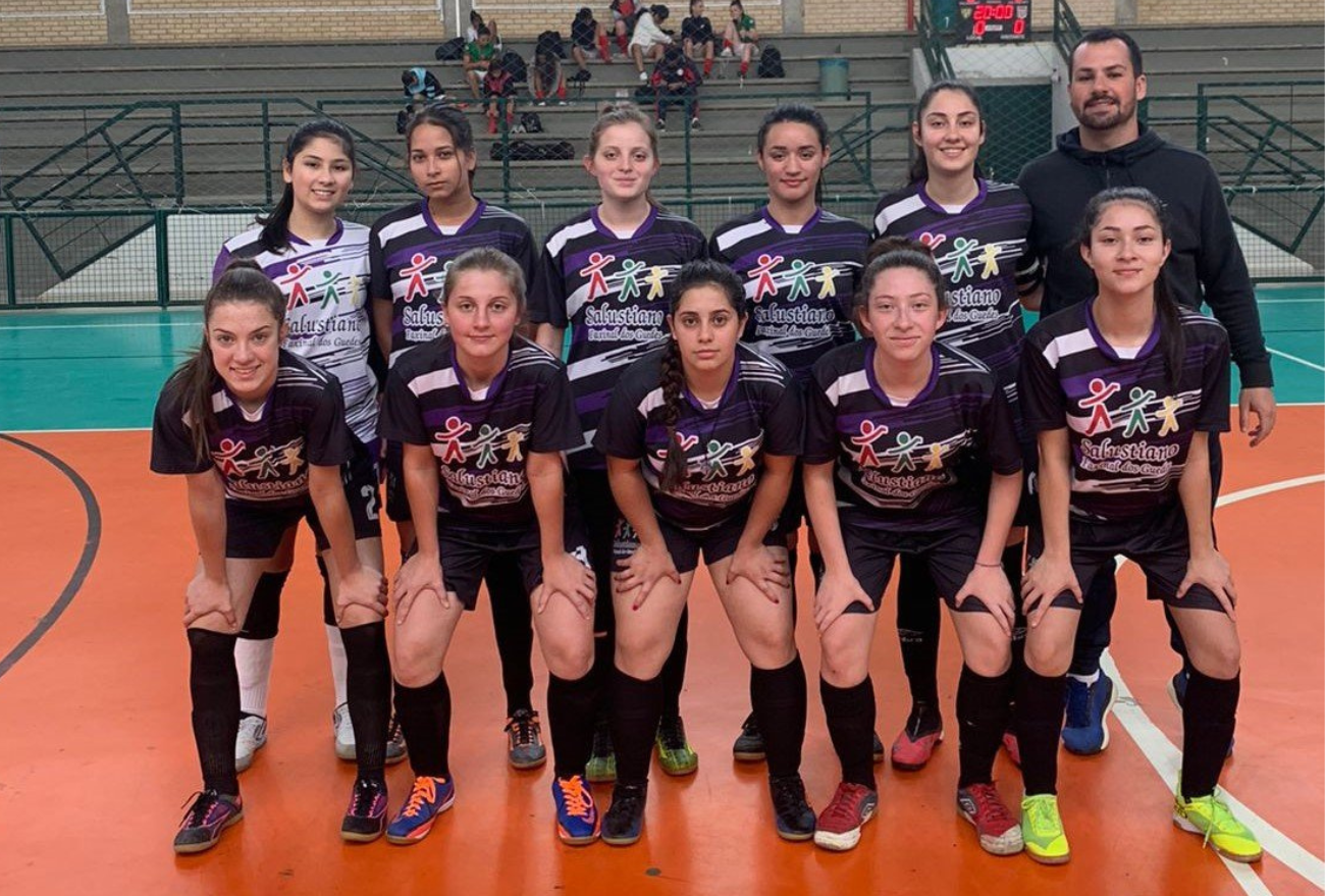 Futsal Feminino de Faxinal dos Guedes estreia nesta terça-feira (12) na fase estadual do JESC