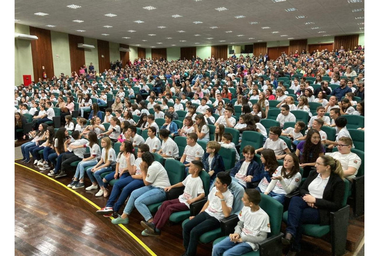 Fotos: Polícia Militar de Xanxerê forma mais de 1000 crianças no Proerd