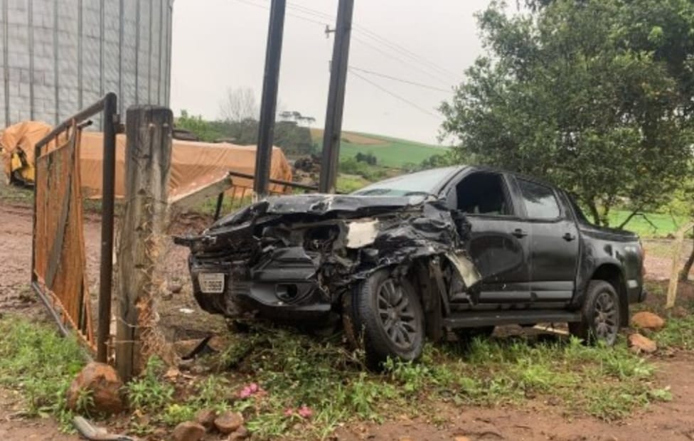 Idoso de 90 anos fica ferido em acidente de trânsito