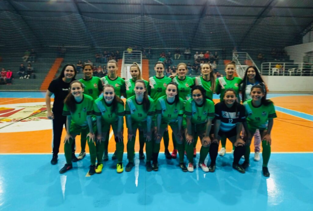 Equipe de Futsal Feminino adulto de Ponte Serrada se classifica para a semifinal da Copa AMAI