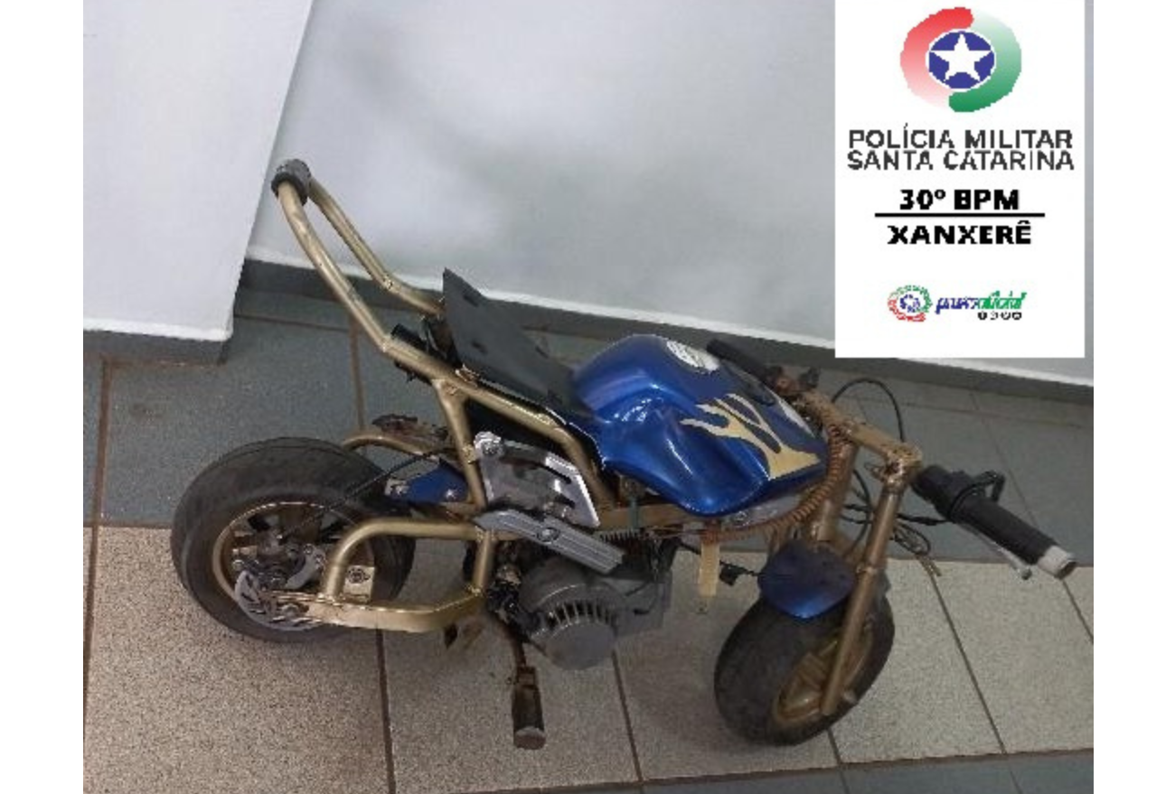 Jovem é detido pela PM furtando mini motocicleta no Centro de Xanxerê