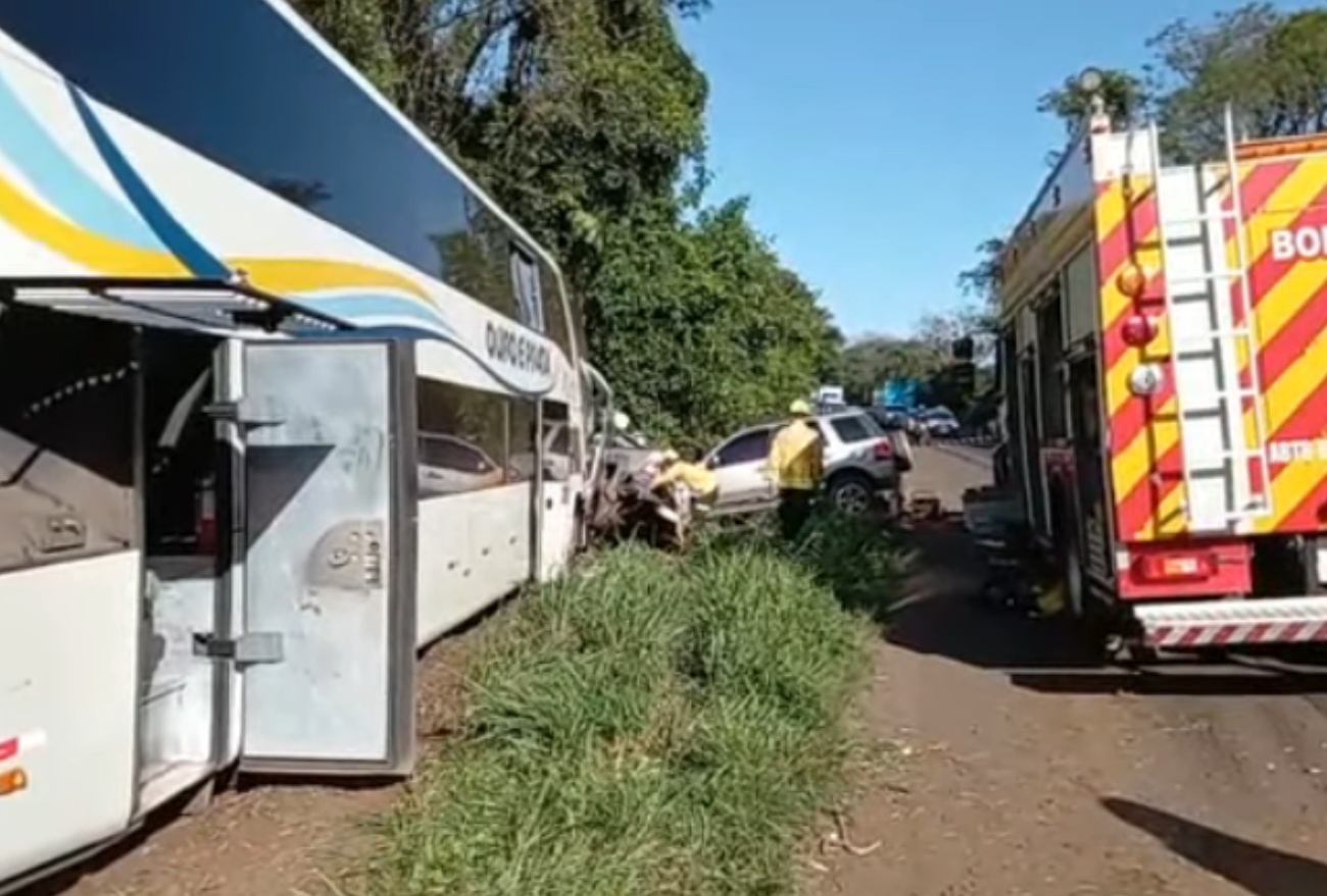 Homem morre após grave acidente envolvendo cinco veículos na BR-282