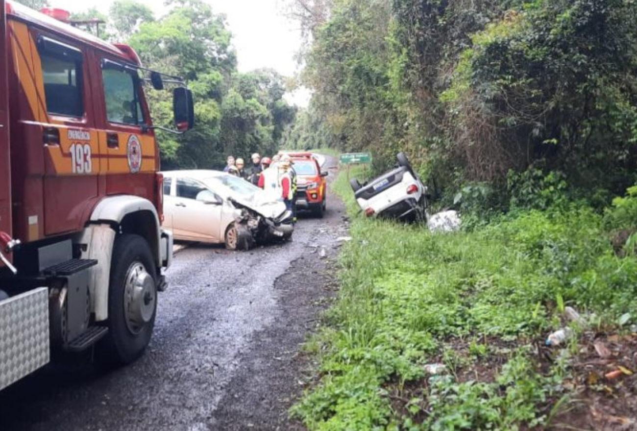 Grave acidente deixa vítima fatal nesta manhã (14), na BR-282