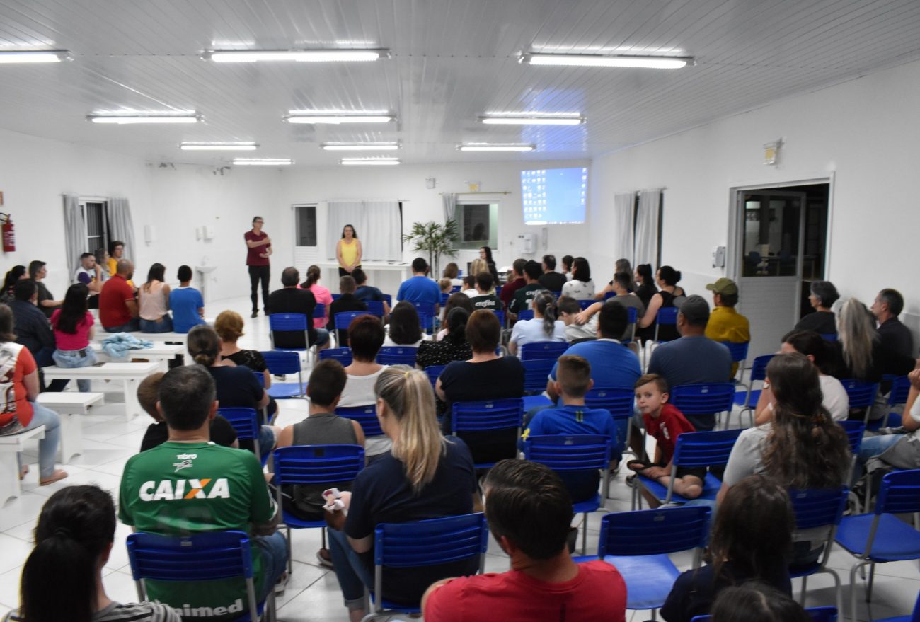 Escola de Ipumirim apresenta projeto para ensino integral e inaugura salas de aula