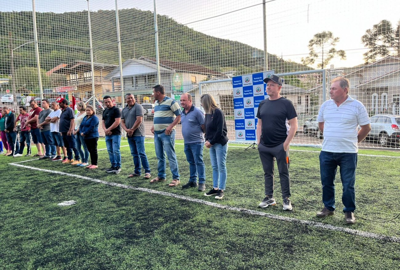 Fotos: Passos Maia inaugura Quadra Escolar com Campo Sintético