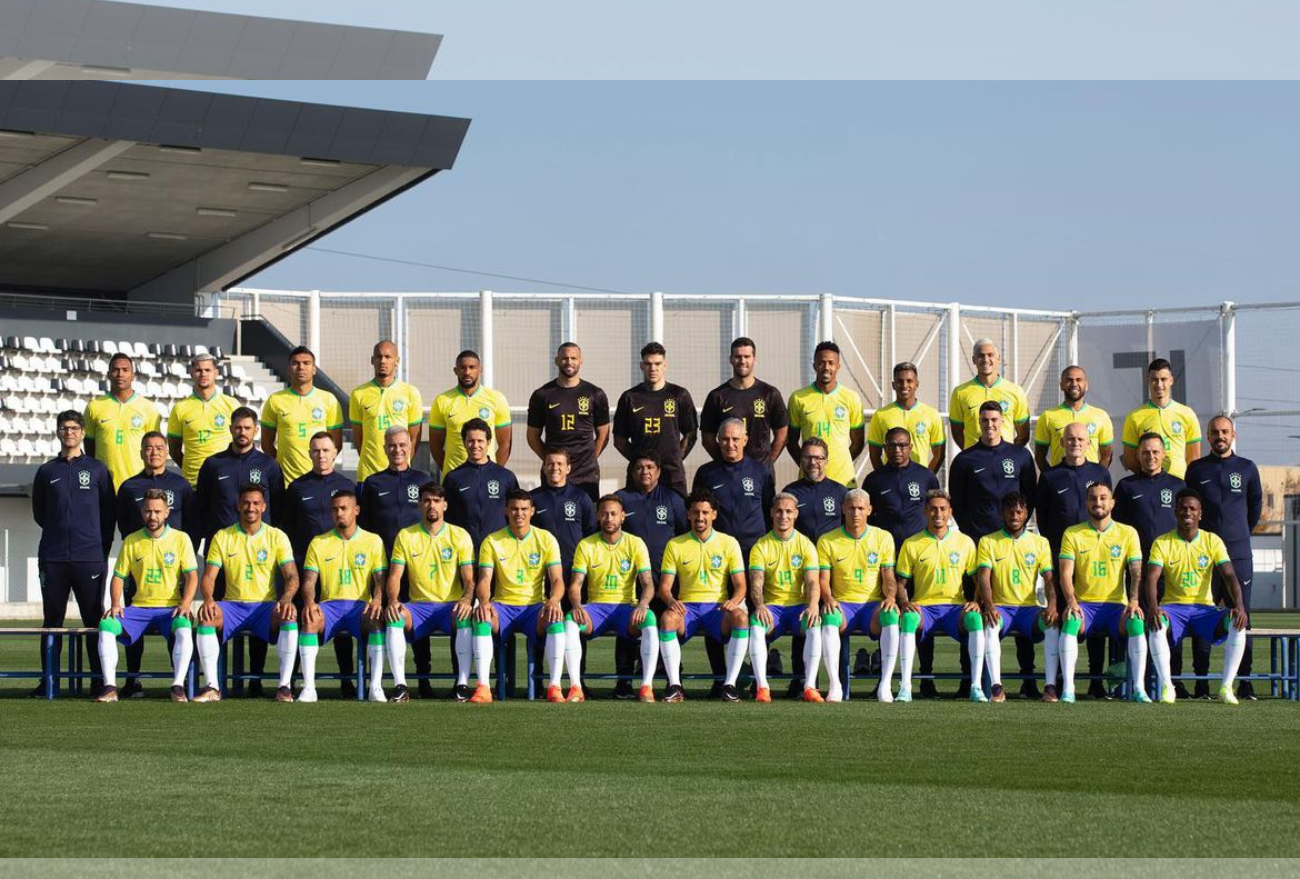 Seleção brasileira chega ao Catar para disputa da Copa do Mundo