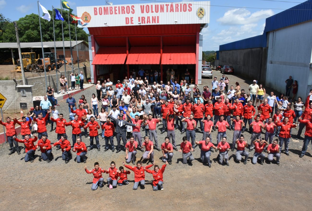 Corpo de Bombeiros voluntários faz movimento contra Projeto de Lei que altera funcionamento da corporação