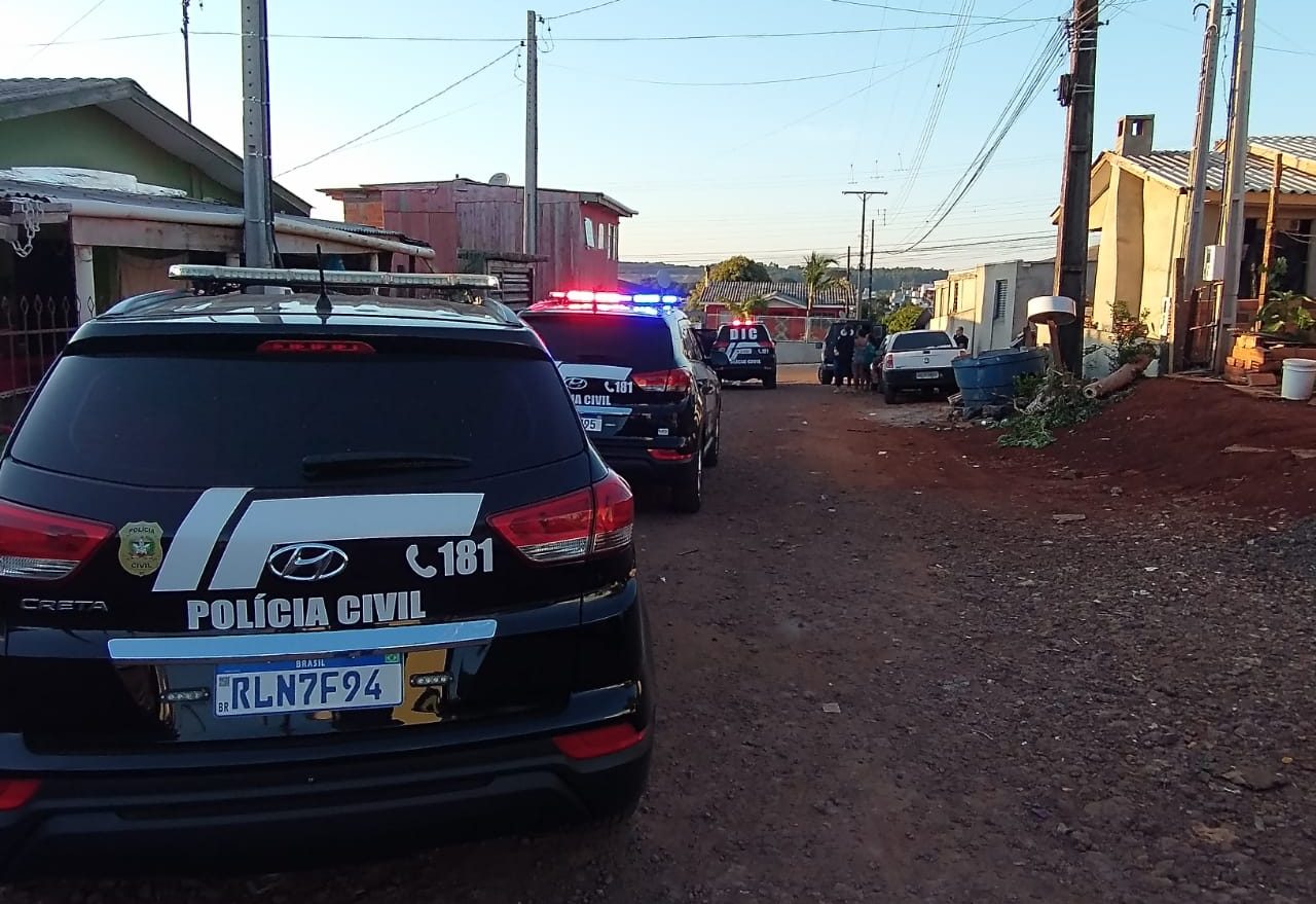 Polícia Civil deflagra operação em Xanxerê, prende 12 pessoas e cumpre seis mandados de busca e apreensão