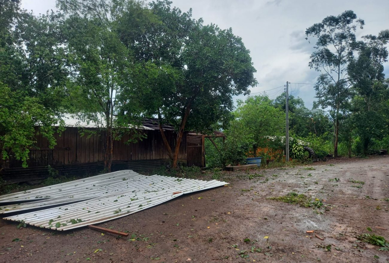 Corpo de Bombeiros atende diversas ocorrências relacionadas ao temporal no Oeste