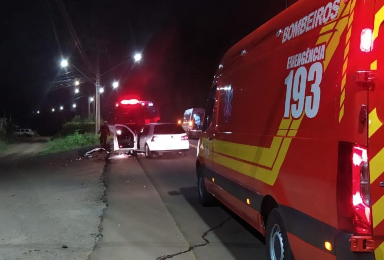 Colisão entre carro e moto deixa vítima ferida em Abelardo Luz