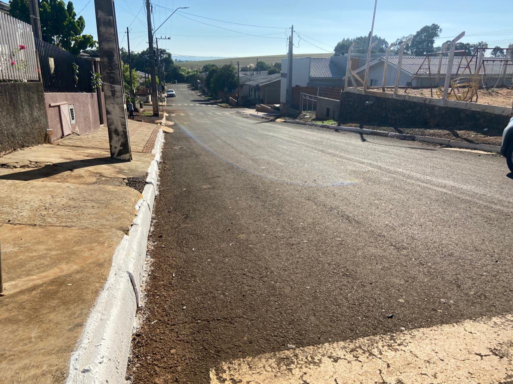 Duas ruas do Bairro João José Gehlen voltam a ter estacionamento