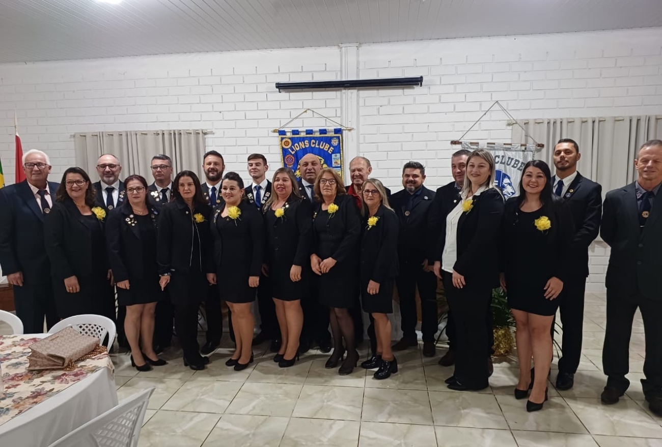 Unidos para servir: Posse da nova diretoria do Lions Clube Faxinal