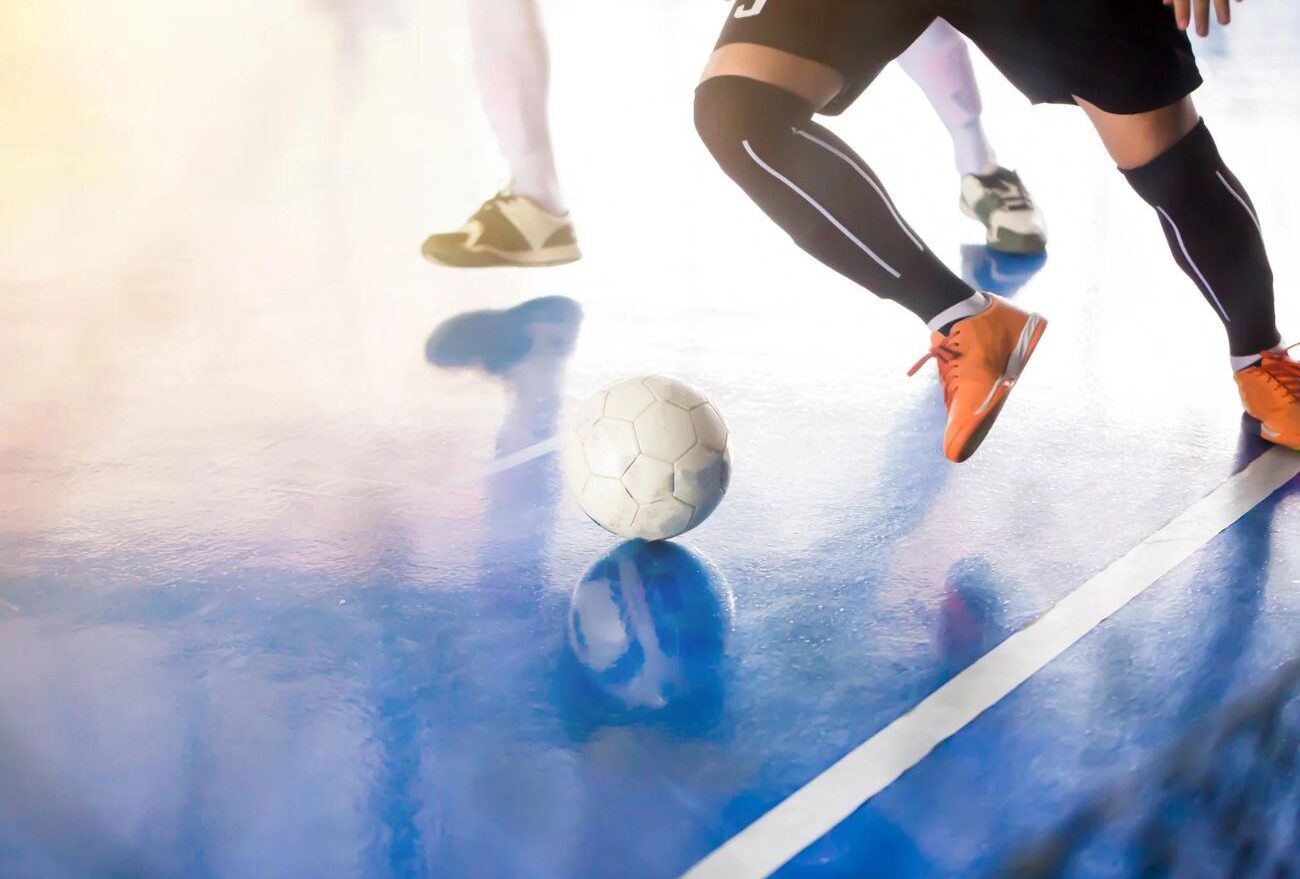 Equipes de futsal feminino e masculino adulto de Vargeão se