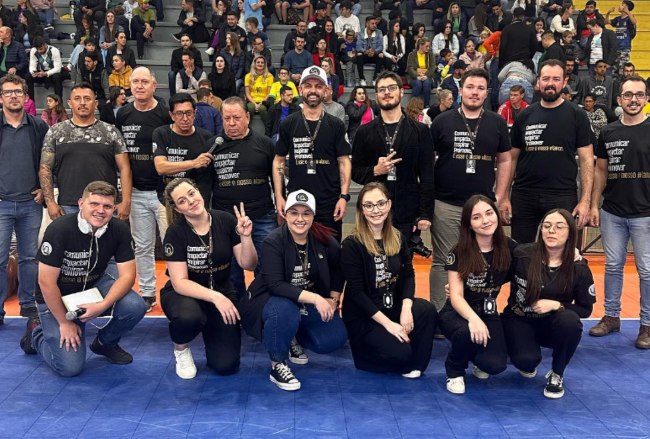 Em noite de show do craque Falcão, Grupo LN atinge milhares de visualizações simultâneas