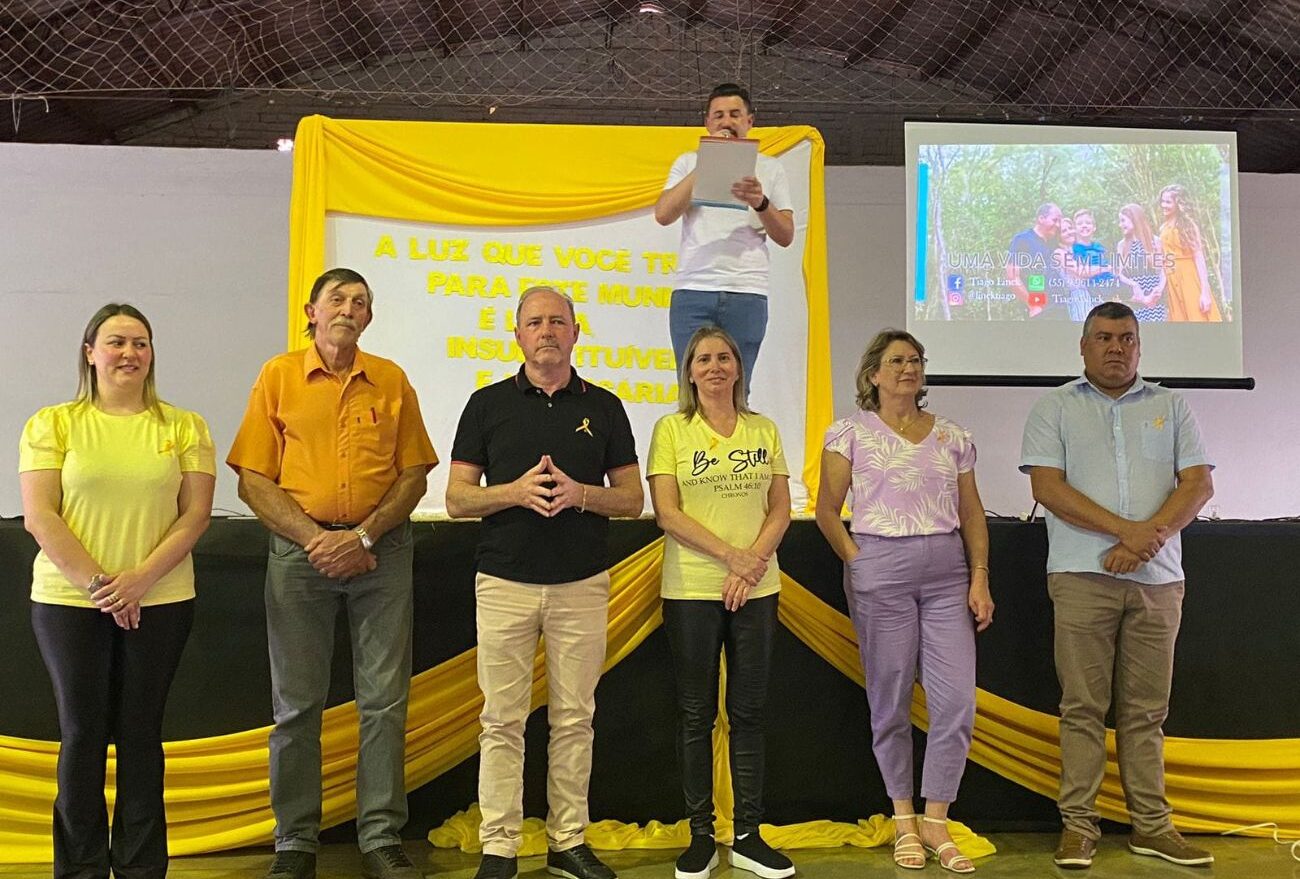 Tiago Linck reuniu a comunidade de Passos Maia com Palestra em prol do setembro amarelo