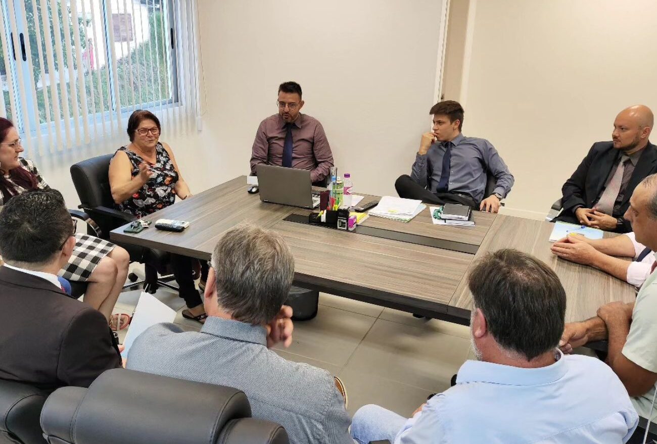 Representantes do Coral Italiano Uccelli Del Bosco Convidam Câmara de Vereadores para o 15° Encontro de Corais em Faxinal dos Guedes