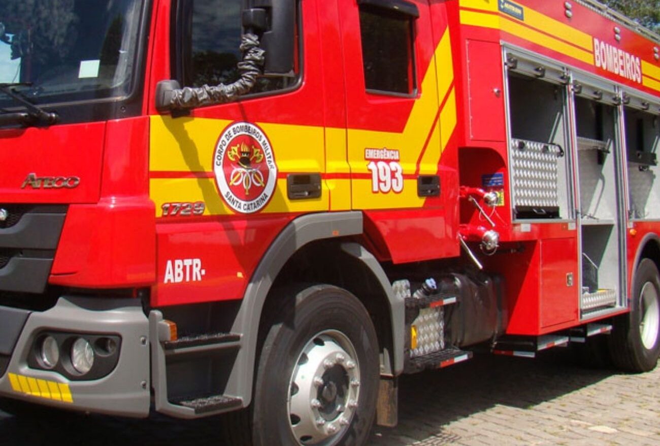 Incêndio em Silo às margens da BR-282 é registrado pelo Corpo de Bombeiros Militar de Faxinal dos Guedes